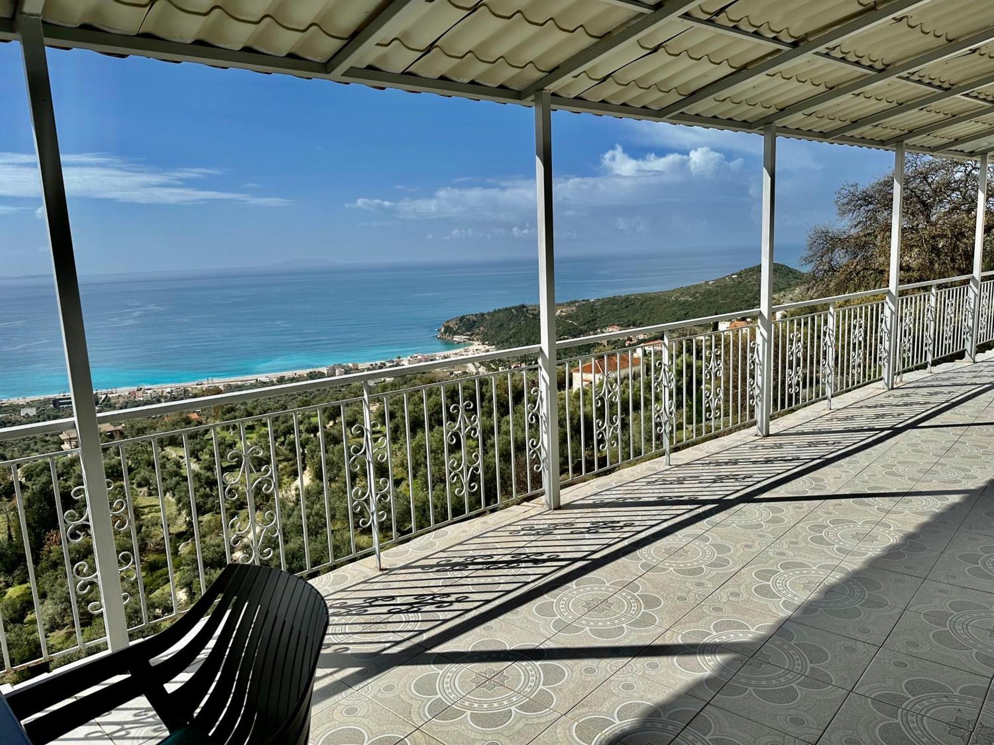 Villa Ksanthi Himare Exteriör bild
