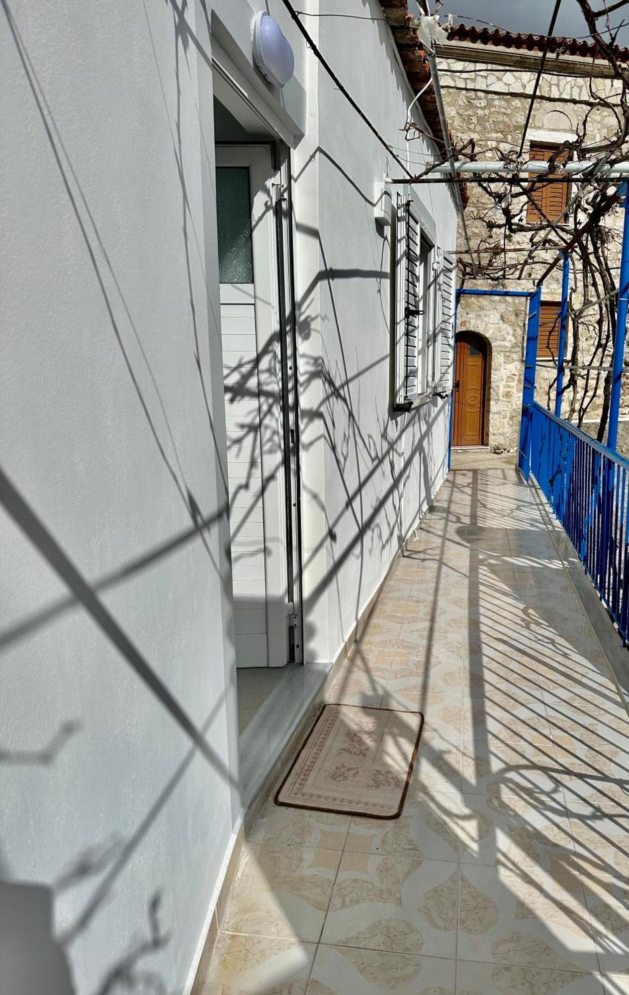 Villa Ksanthi Himare Exteriör bild
